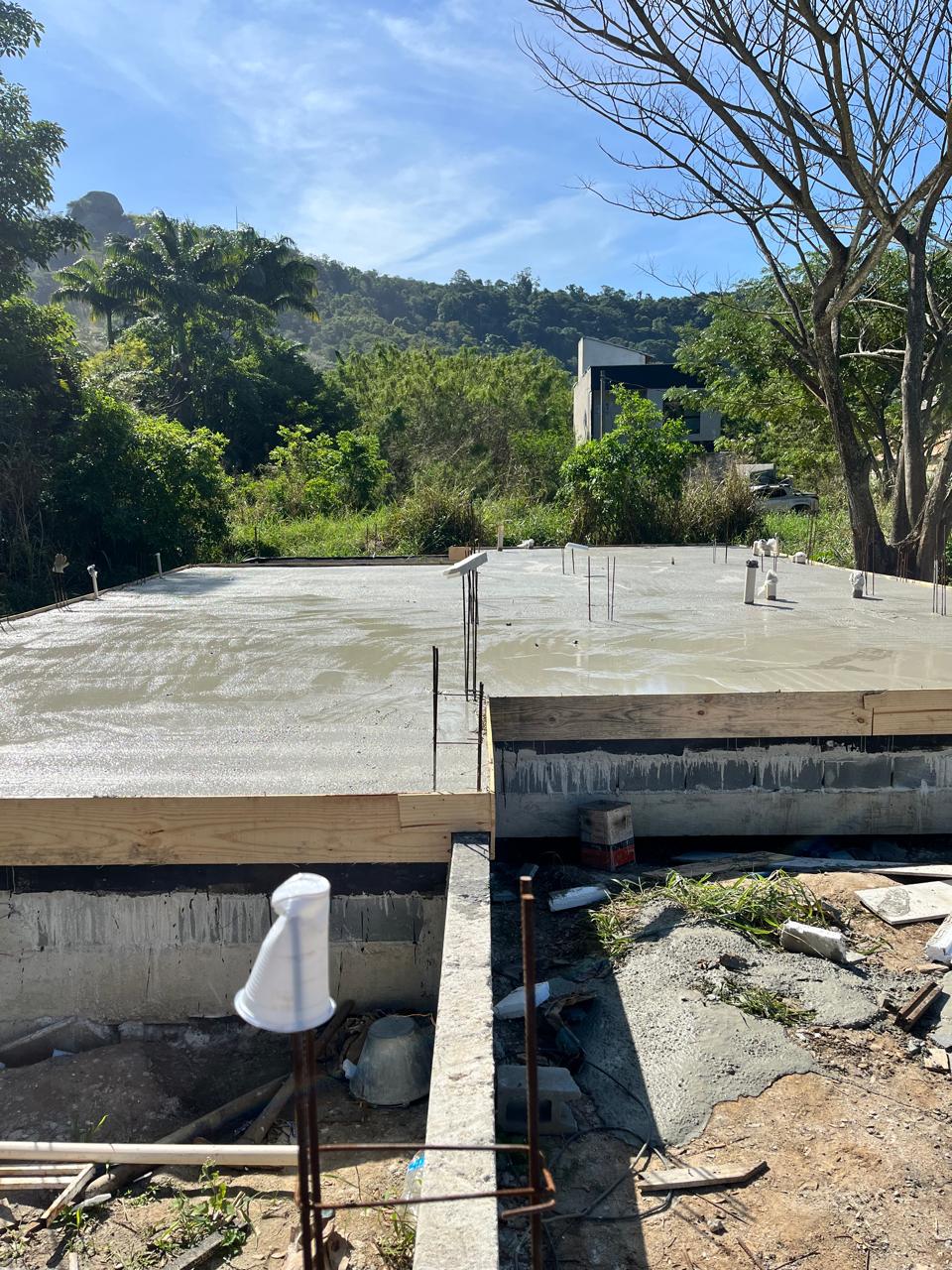 Laje concretada — obra atendida